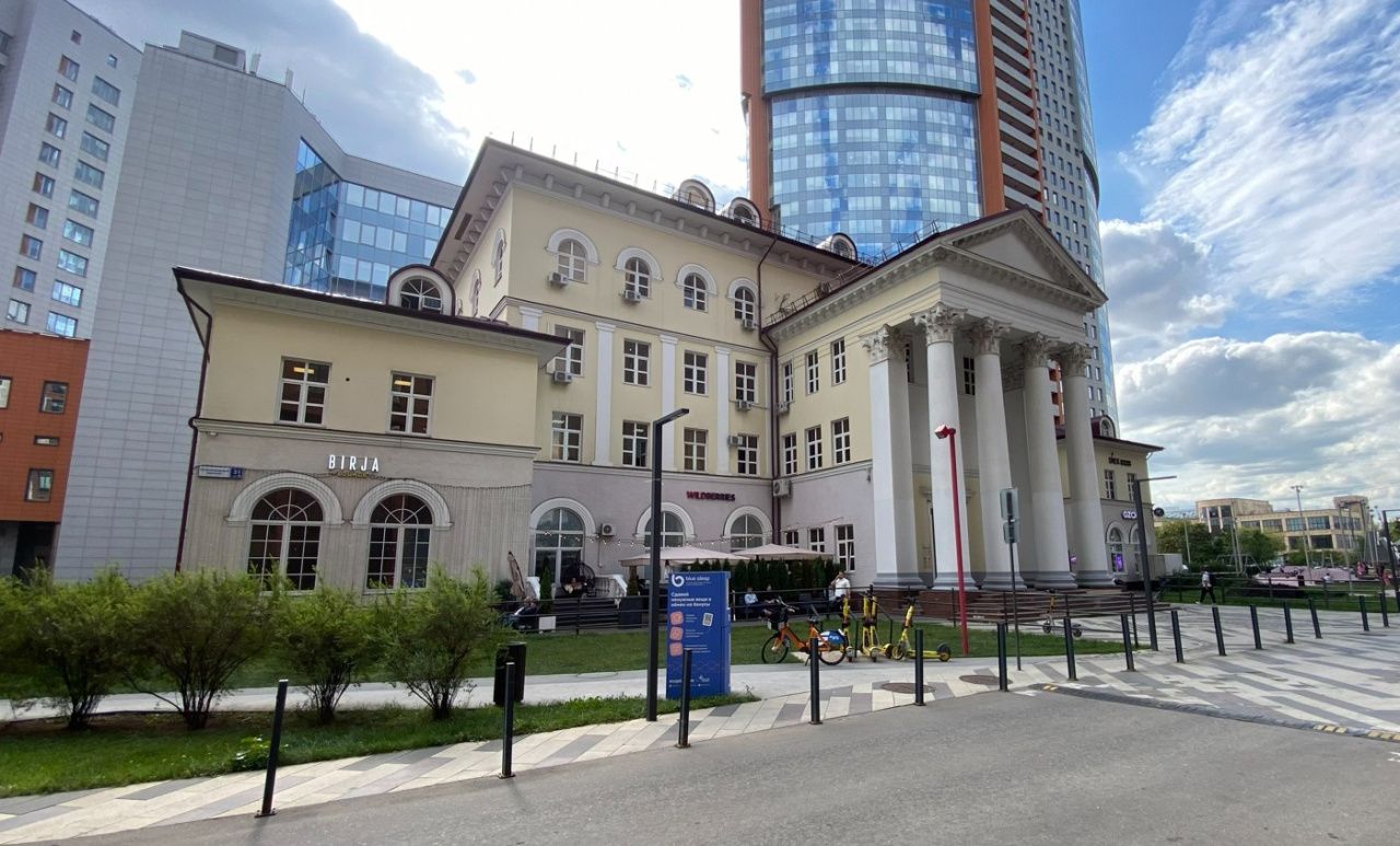 фасад дома, здание по адресу г Москва, Ленинградский пр-кт, д 31 стр 3